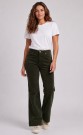 ANNIKA CLASSIC CORD MOSSY GREEN 32 LENGDE  thumbnail