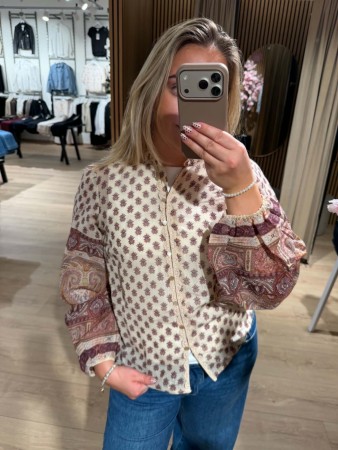 VILYRIDA SHIRT